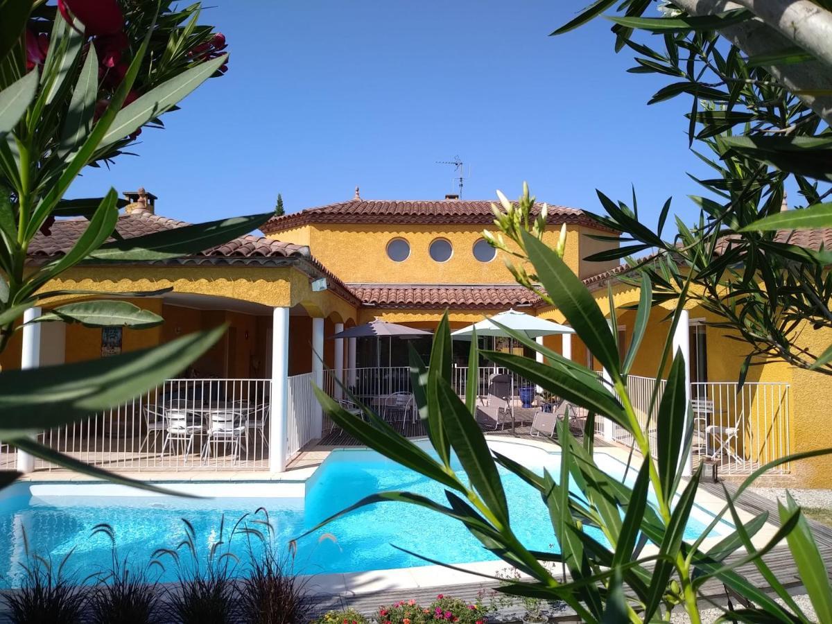 Bed and Breakfast Le Paquebot Villetelle Екстер'єр фото
